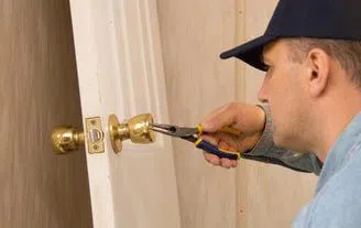 Golden Locksmith Services West Des Moines, IA 515-212-2090 - 2-Cheap-Locksmith
